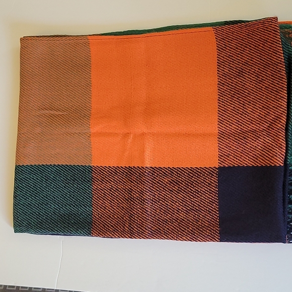 NWOT Women's Long Scarf - Picture 8 of 11